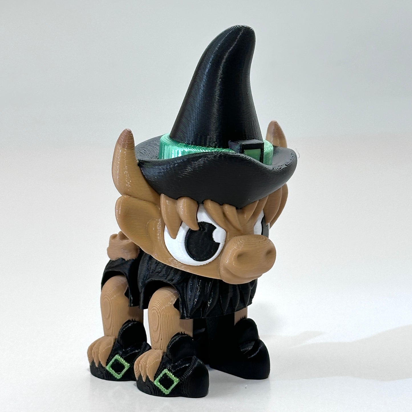 Highland Cow Witch - 3D Printed Articulating Figure