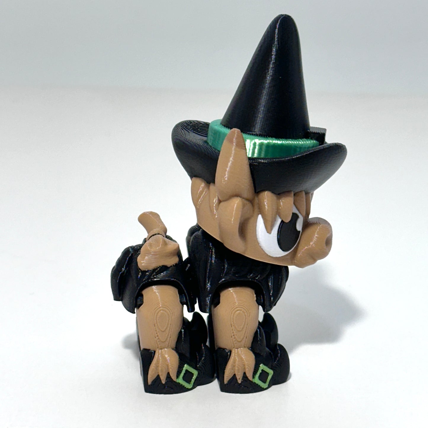 Highland Cow Witch - 3D Printed Articulating Figure