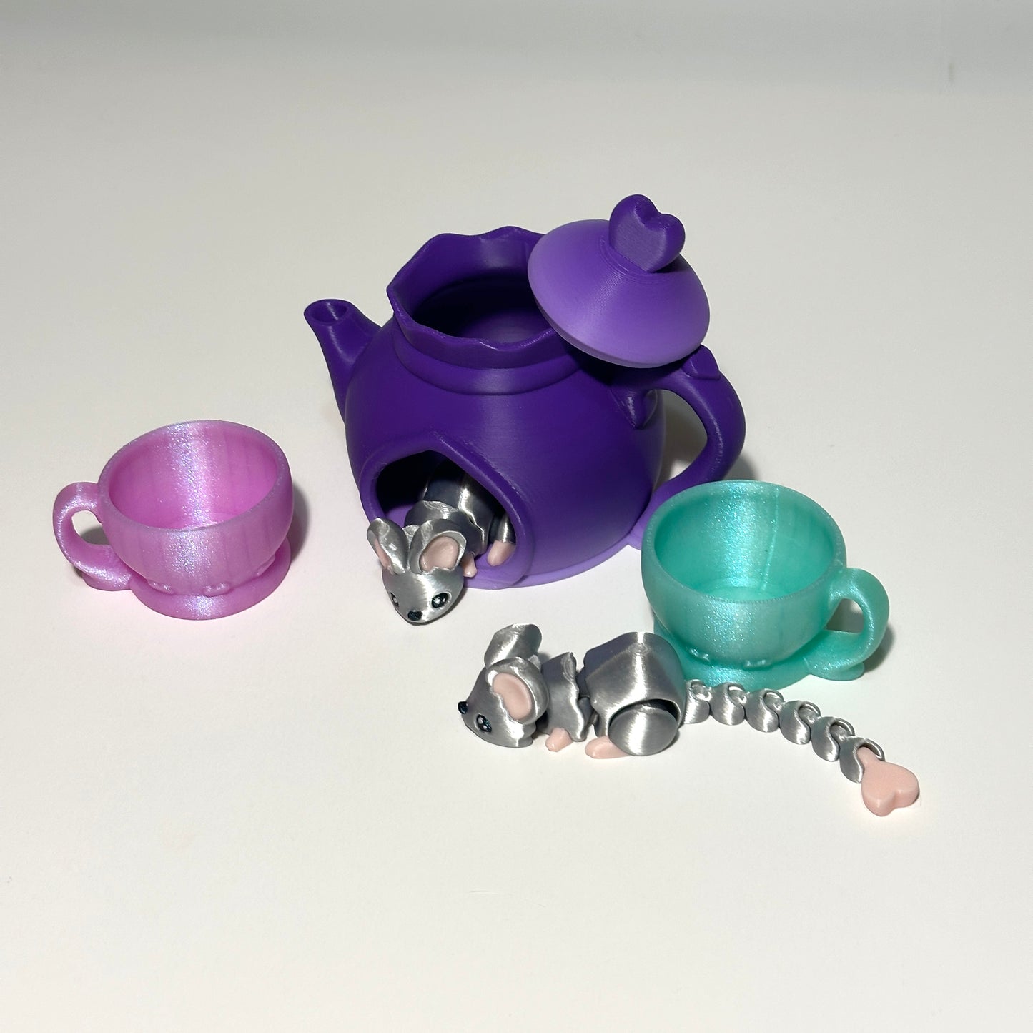 Tea Cup Mouse Set - 3D Printed Articulating Figure